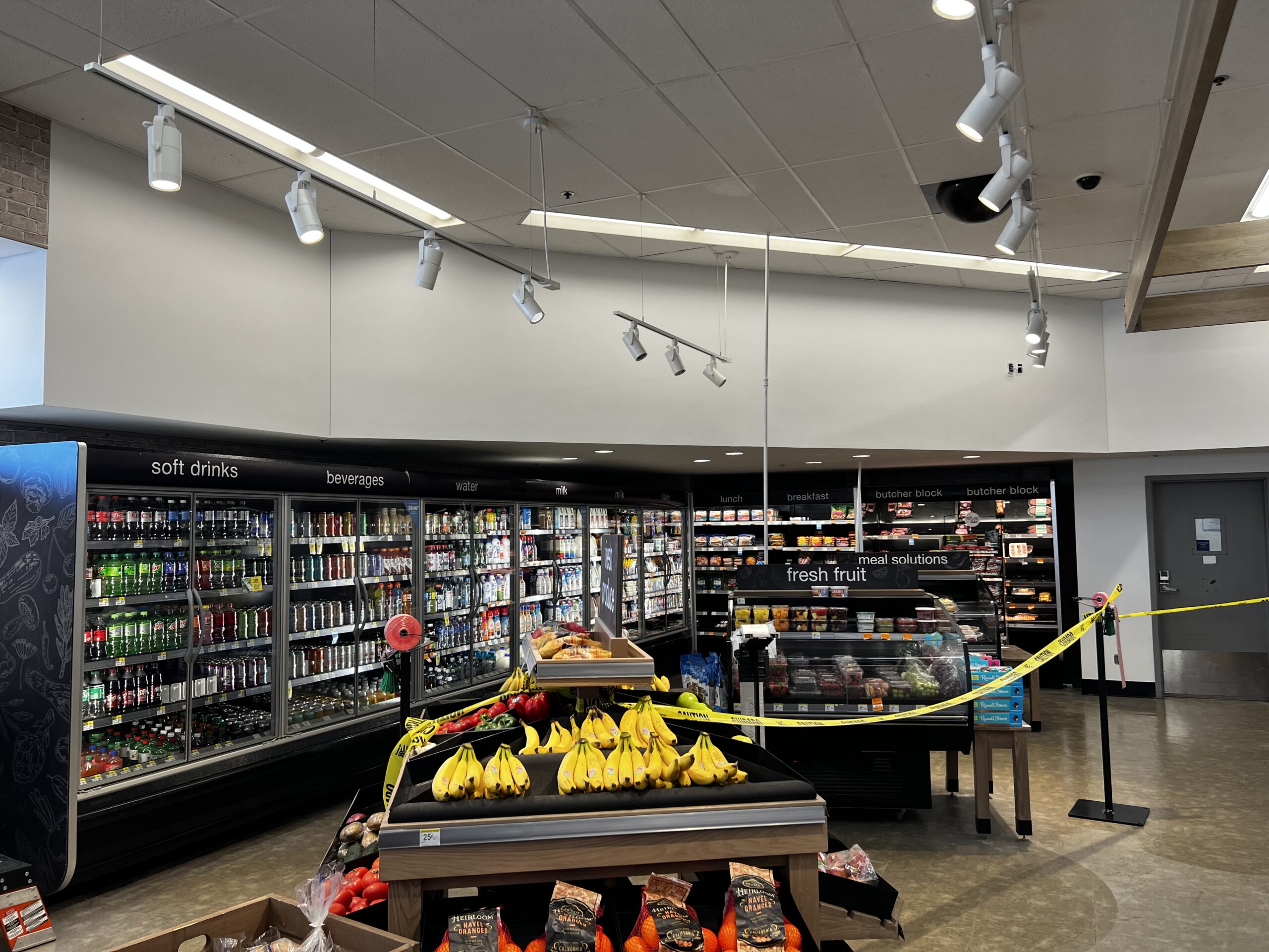 retail interior painting